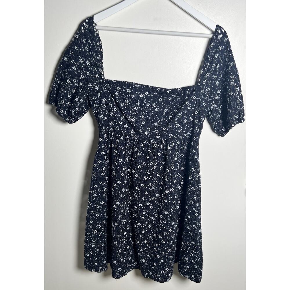 Anthropologie Maeve Lillianne Dress 8 On/Off Shoulder Floral Navy‎ Blue Eyelet - Picture 4 of 12